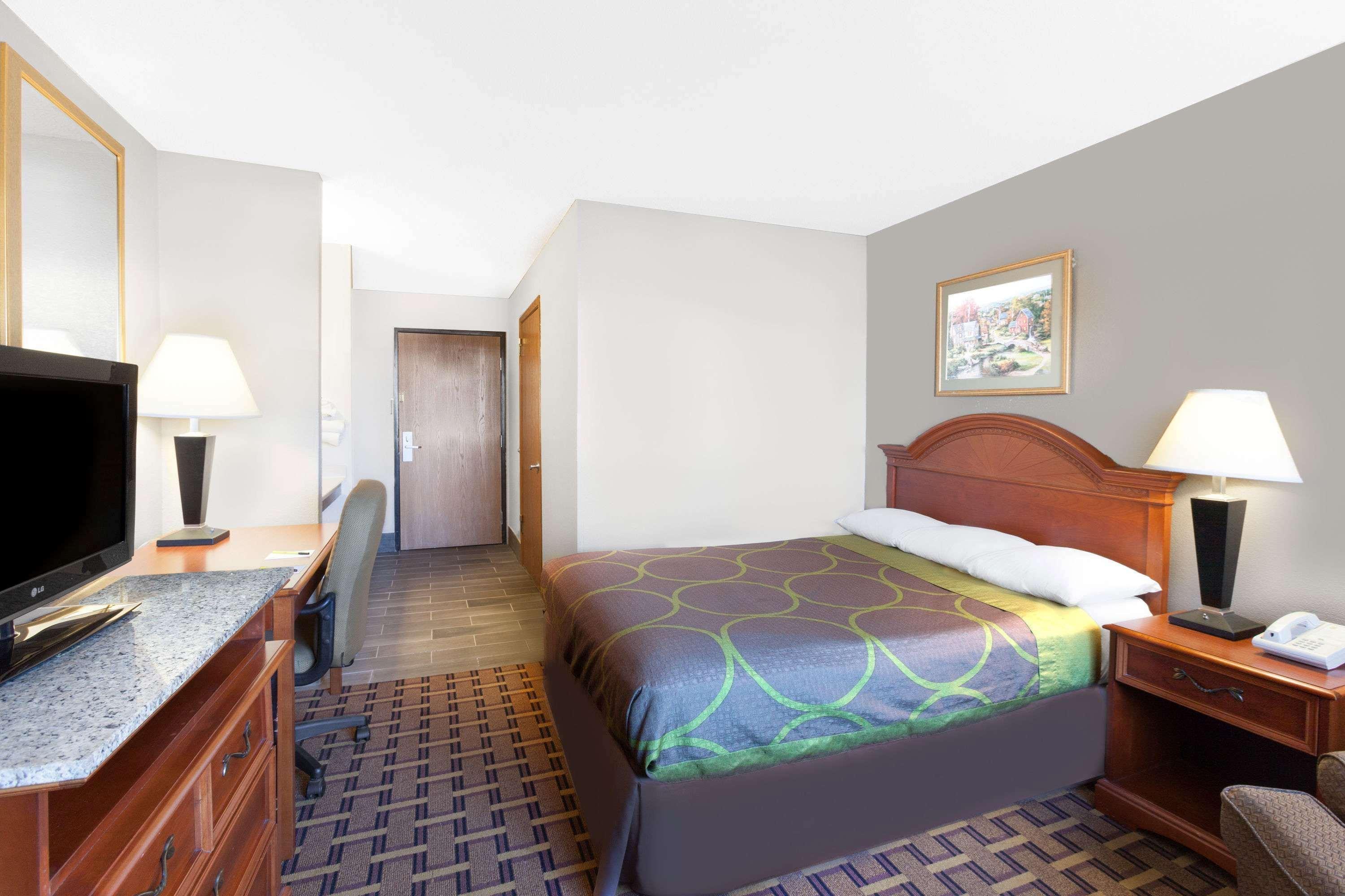 Super 8 By Wyndham Fort Madison Экстерьер фото